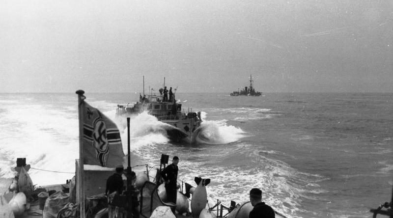 Frankreich, Kanal, R-Boote Kriedgmarine flag in use